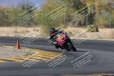 media/Oct-30-2022-CVMA (Sun) [[fb421c3cec]]/Race 16 Amateur Supersport Middleweight/